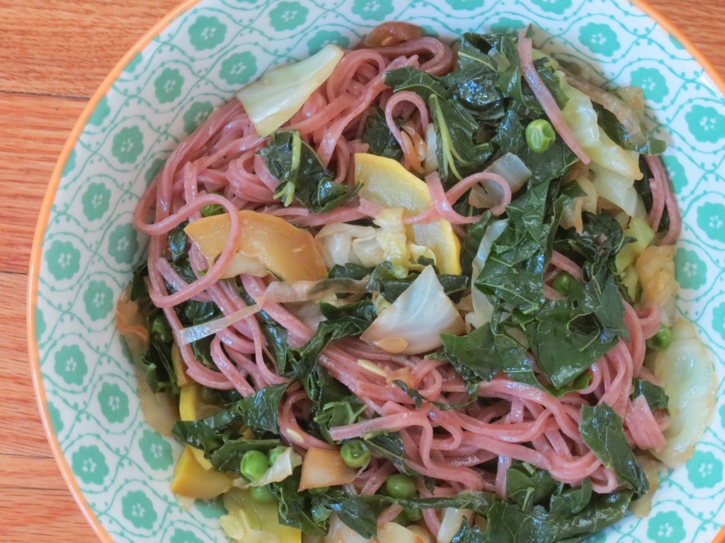 Red rice noodles